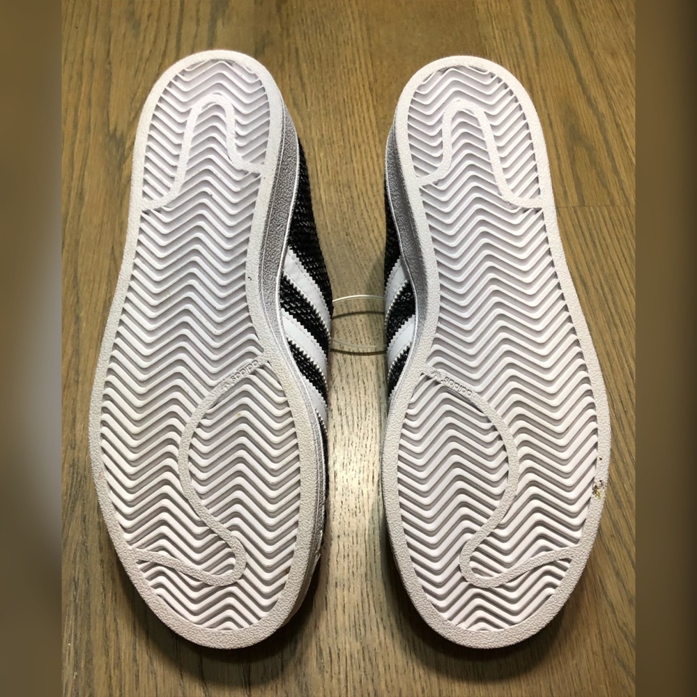 NWOT Adidas Limited Edition SuperStar Gold Label - Picture 7 of 8